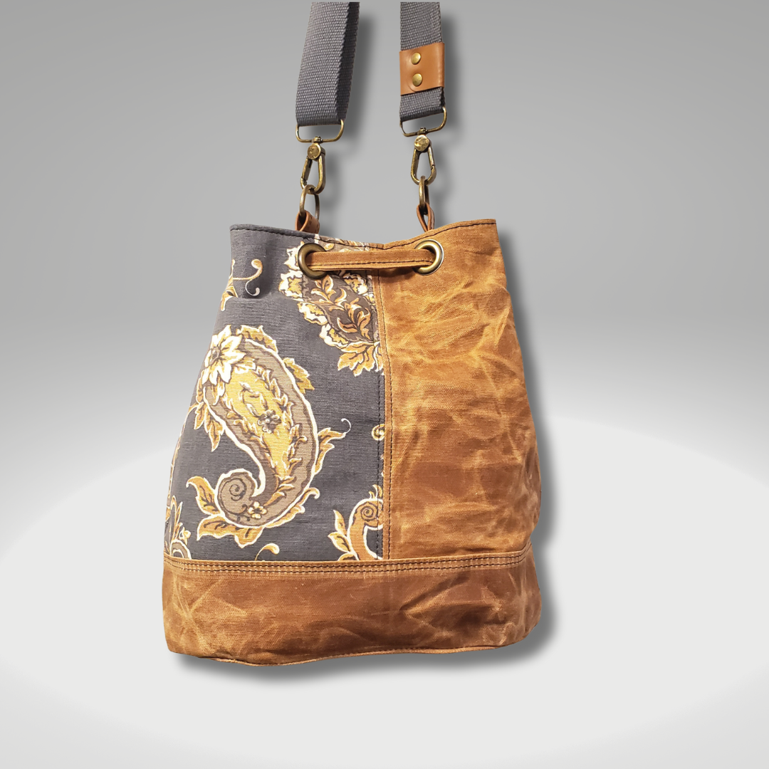 Bonnie Bucket Drawstring Bag