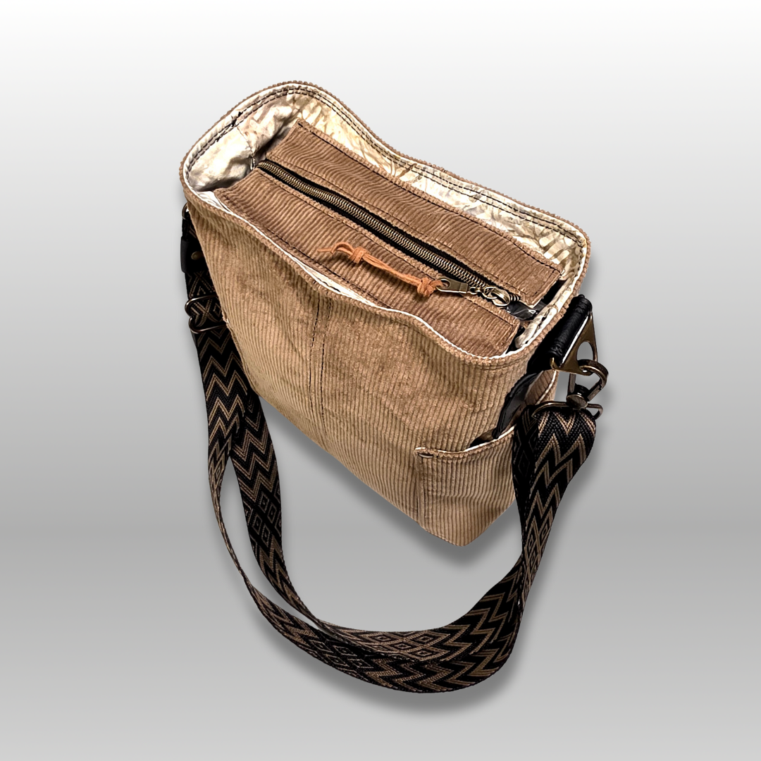 Compass bag