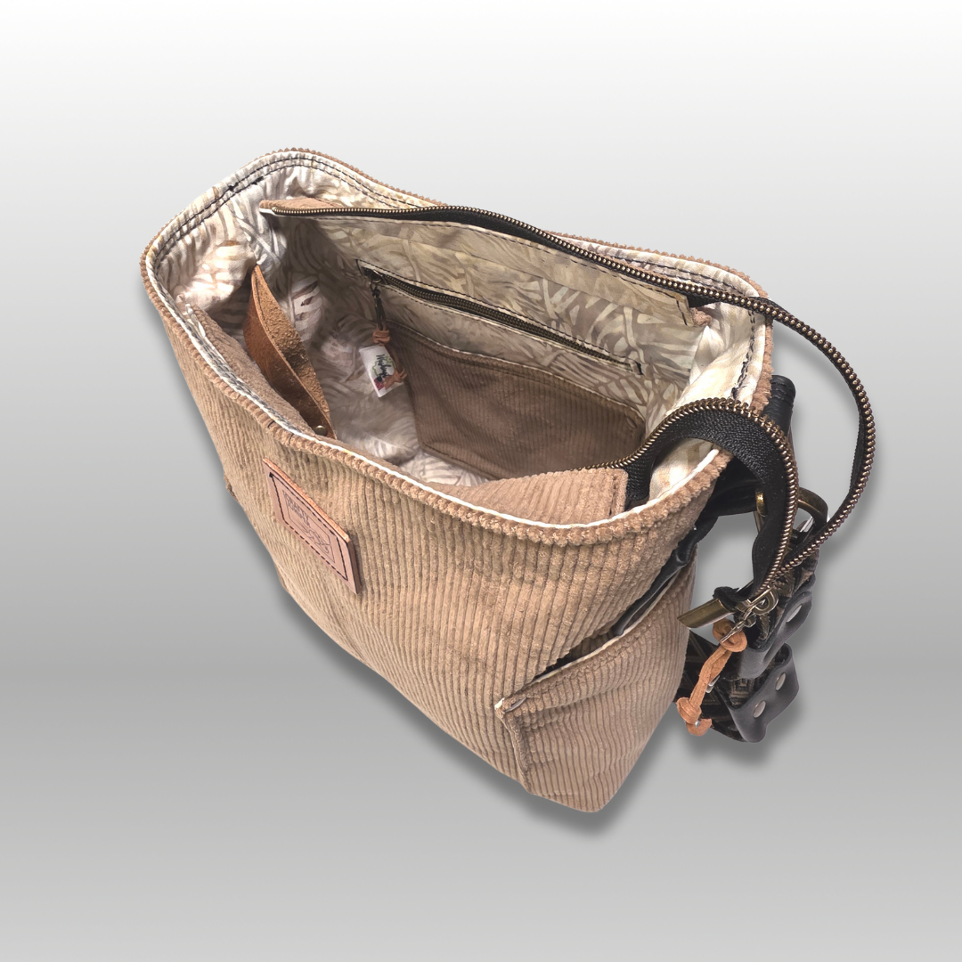 Compass bag