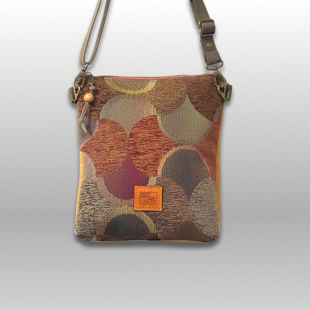 Easy Crossbody Bag