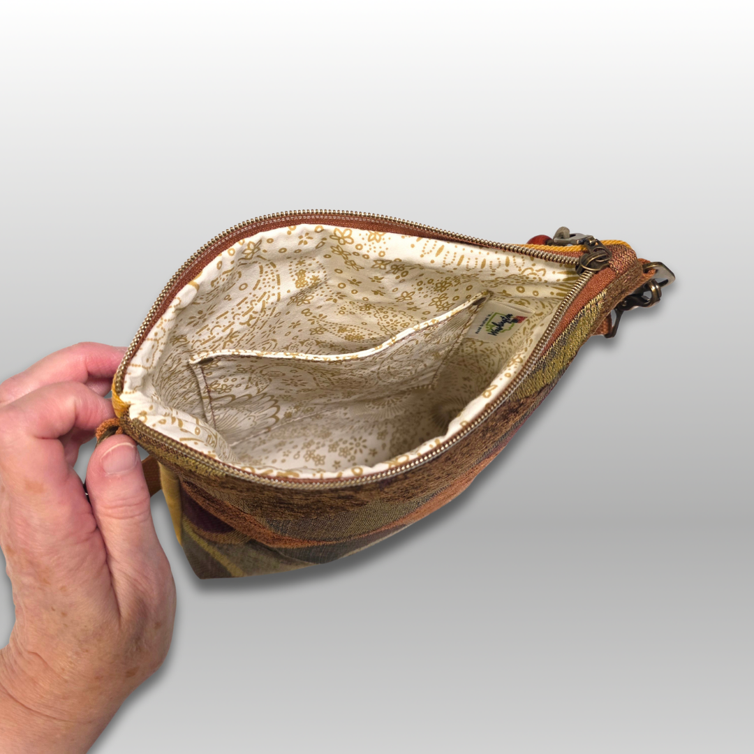 Easy Crossbody Bag