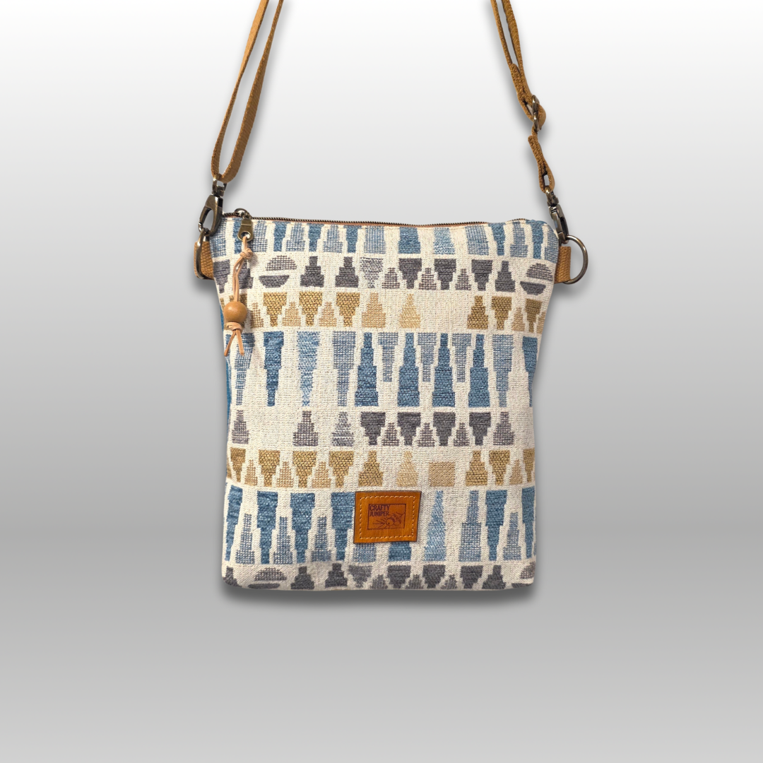 Easy Crossbody Bag