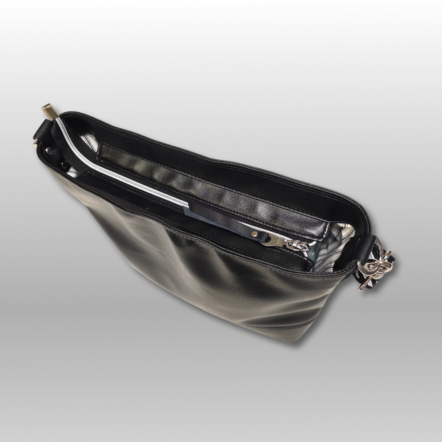 Vera Slouch Bag