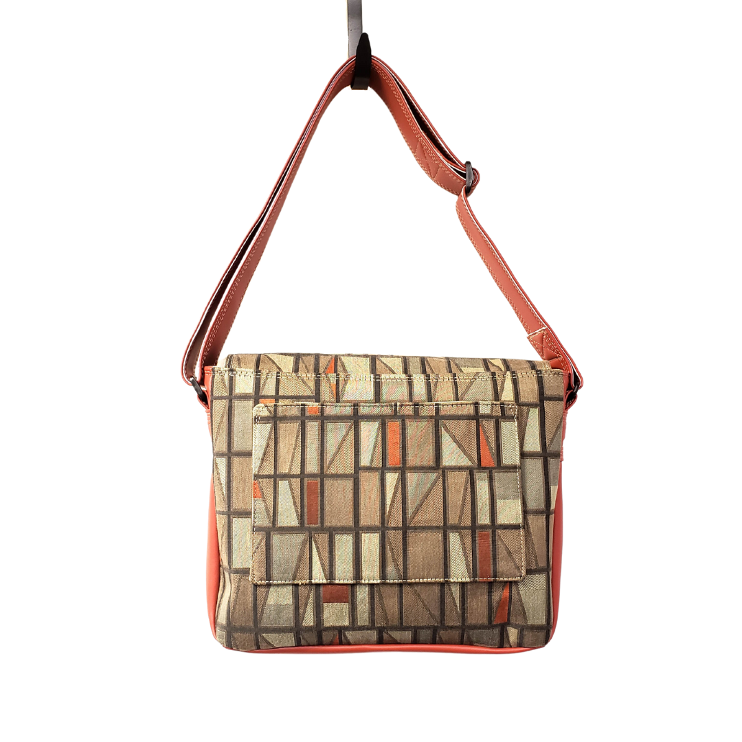 Eleanor's Messenger Bag