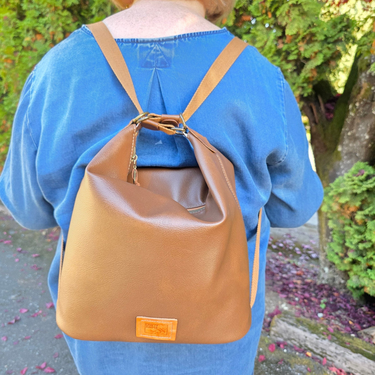 Krystal Convertible Bag - Crafty Juniper