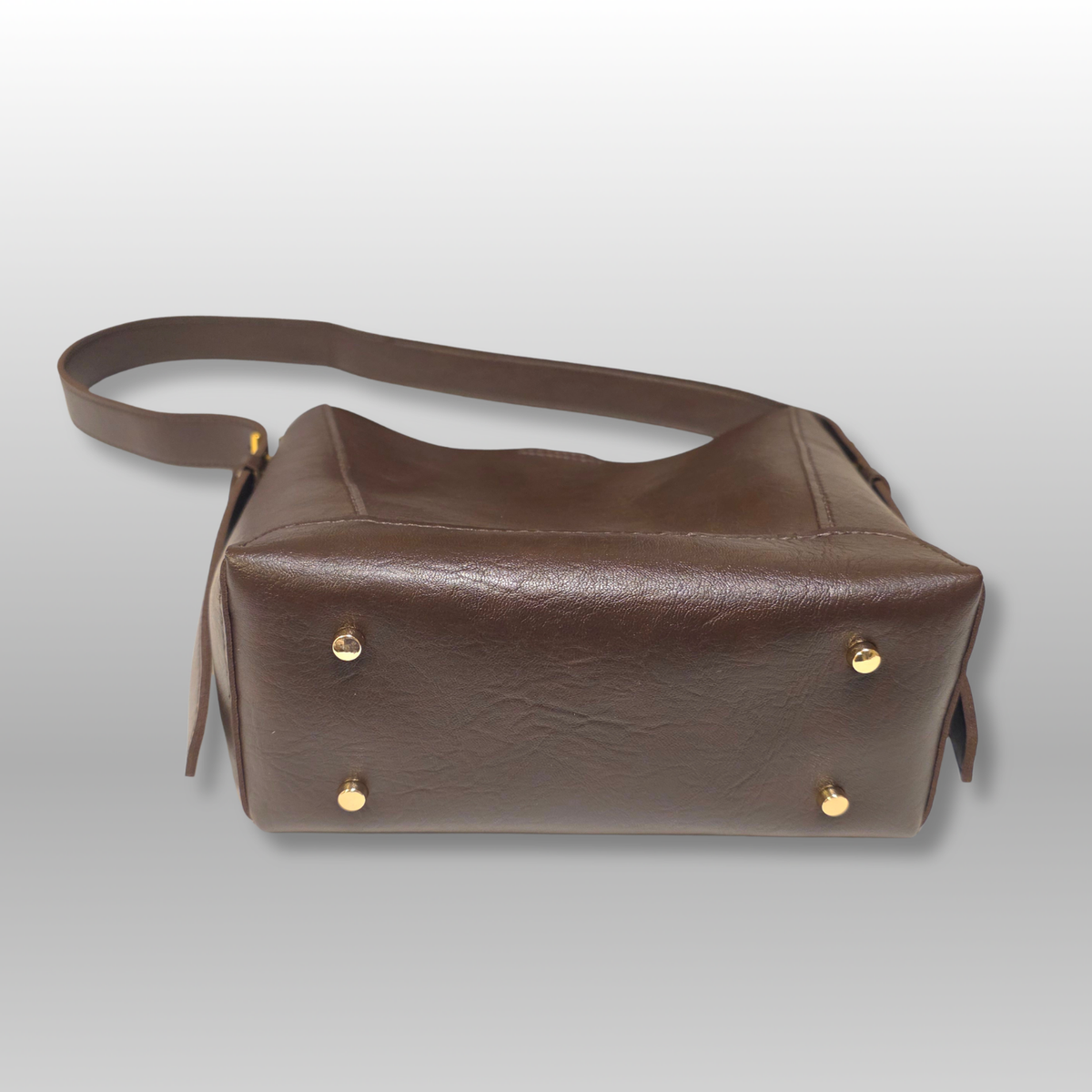 Lisa Bucket Bag