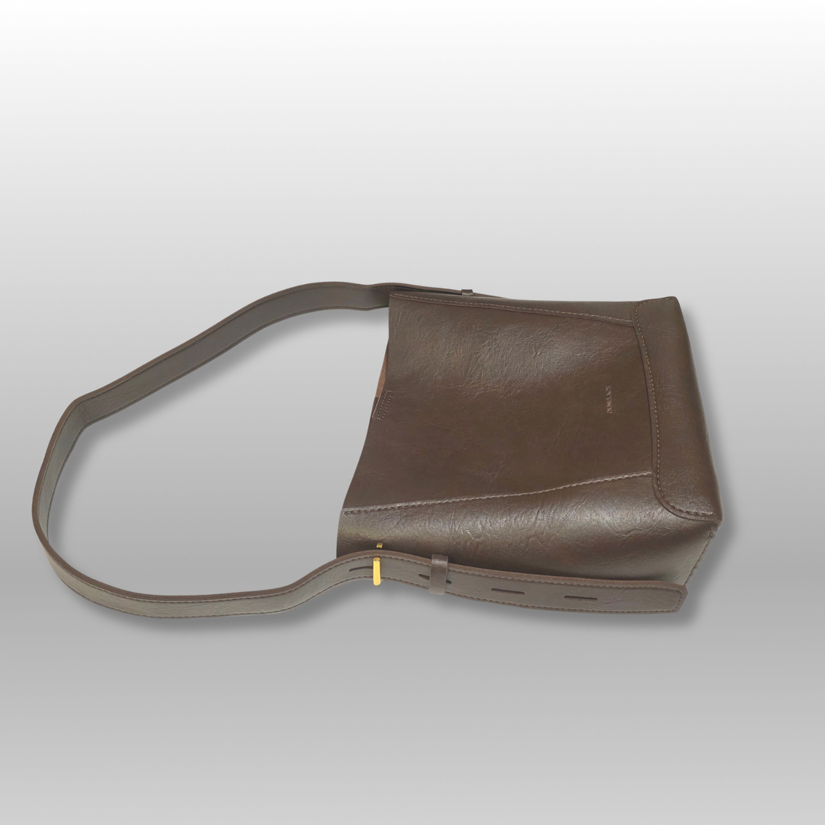 Lisa Bucket Bag