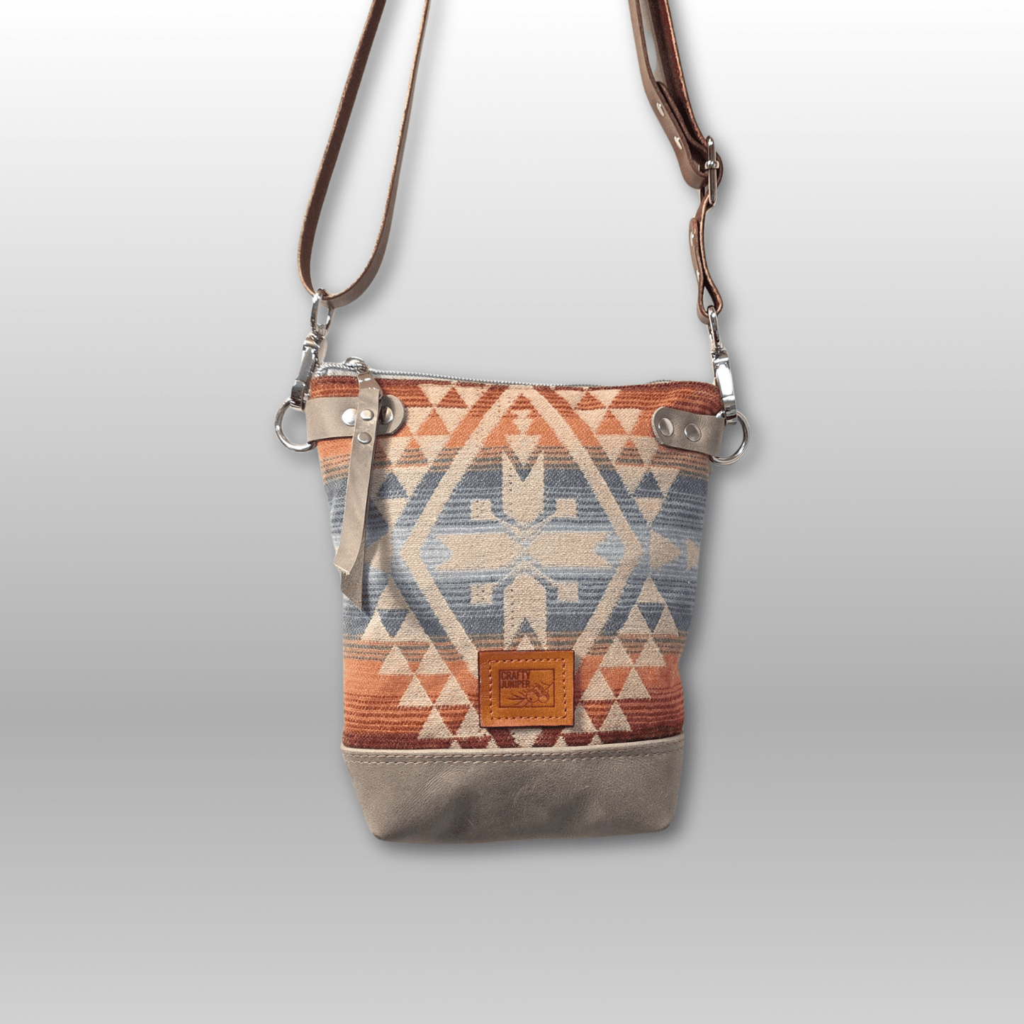 Around Town Crossbody - Crafty Juniper