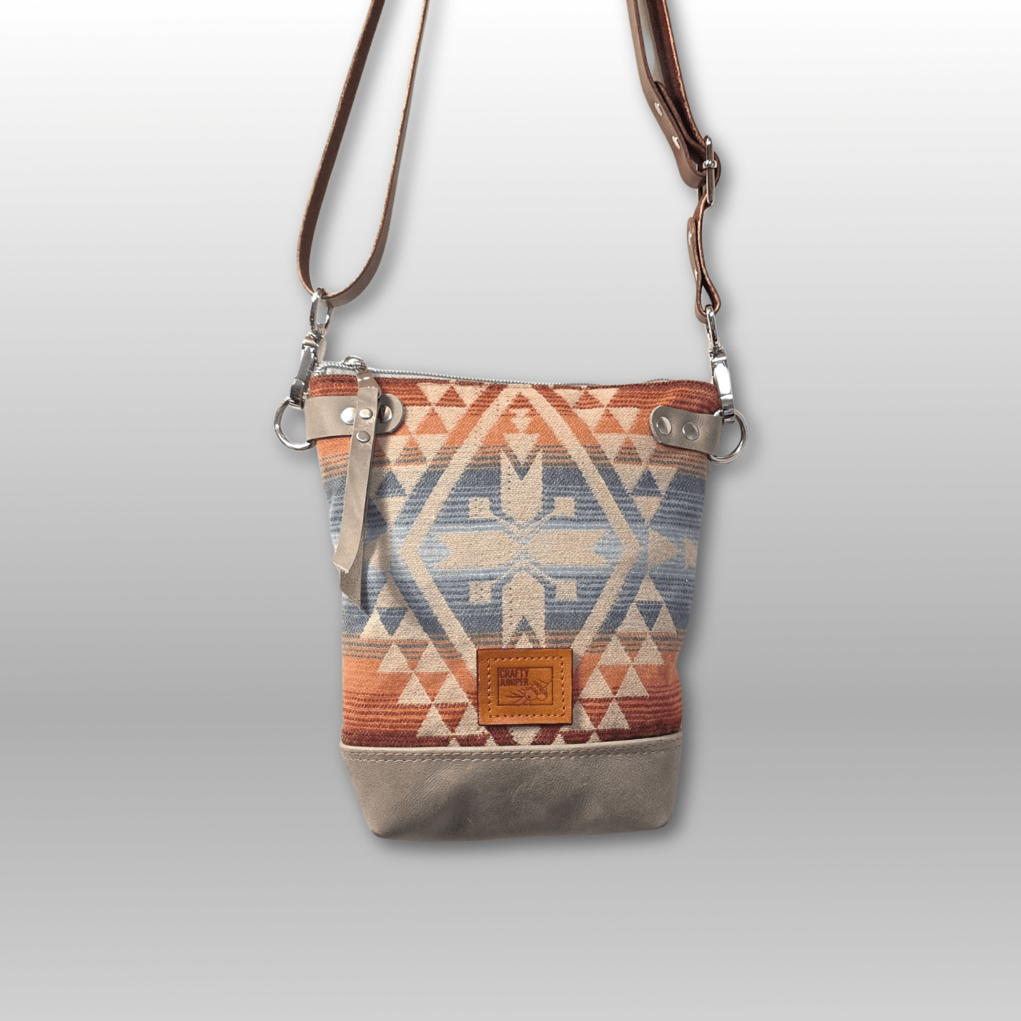 Around Town Crossbody - Crafty Juniper