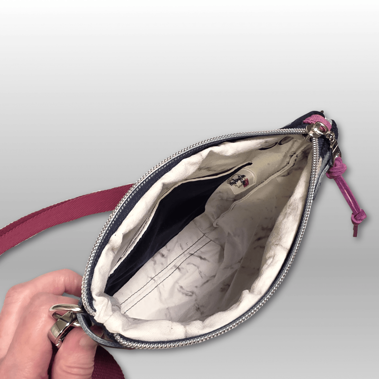 Around Town Crossbody - Crafty Juniper