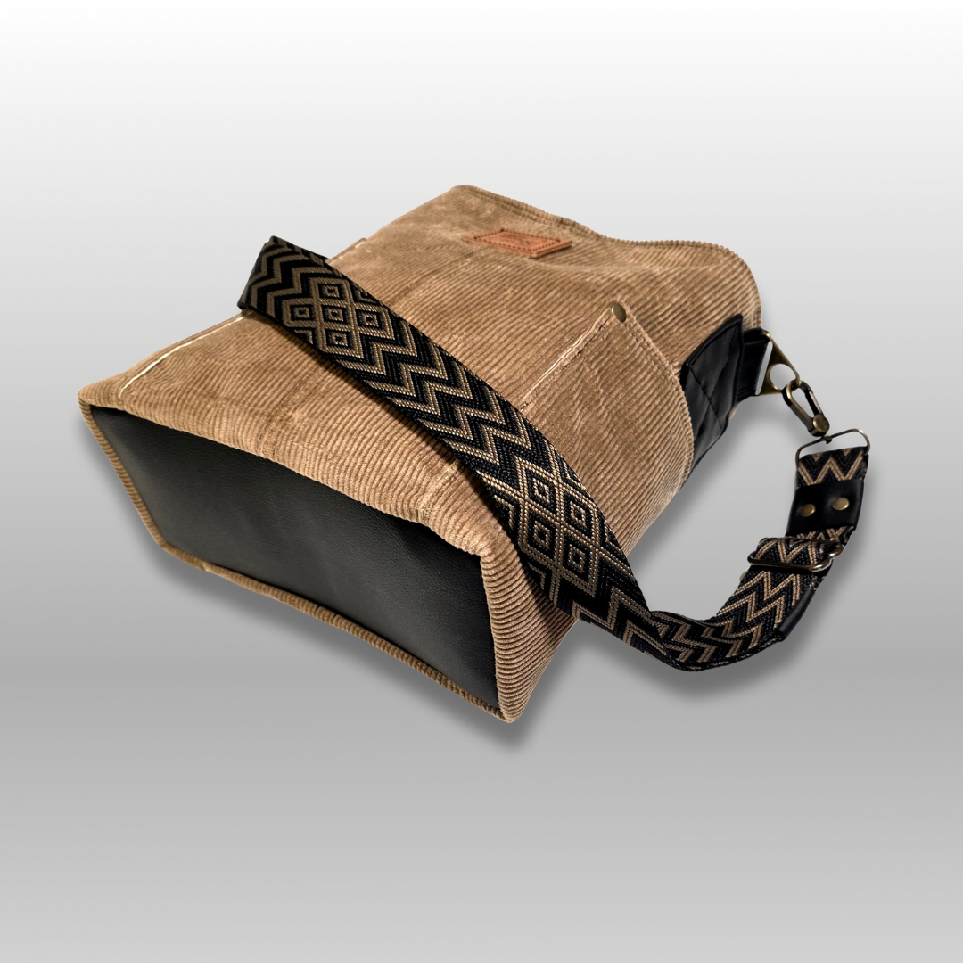 Compass bag
