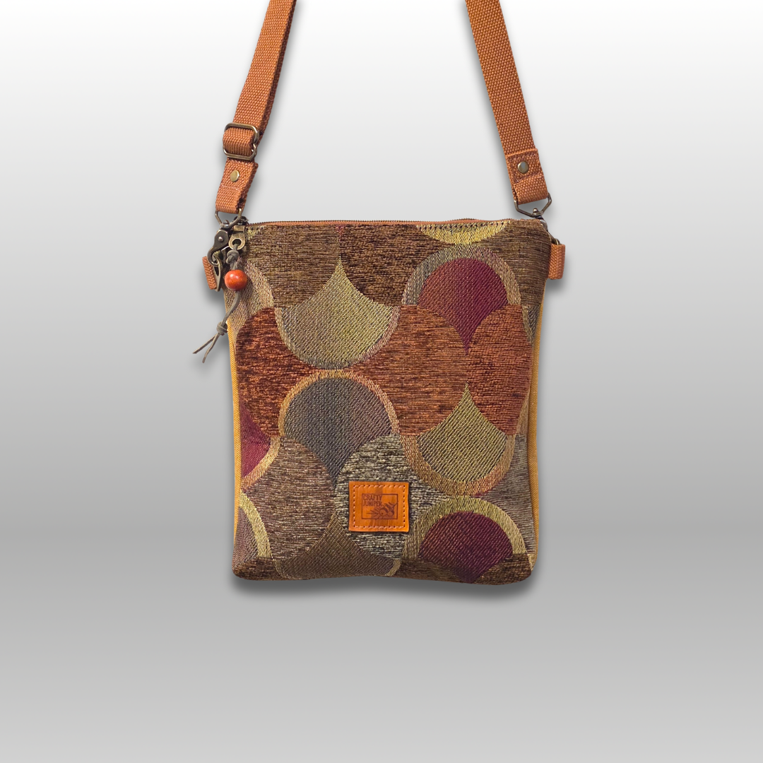 Easy Crossbody Bag