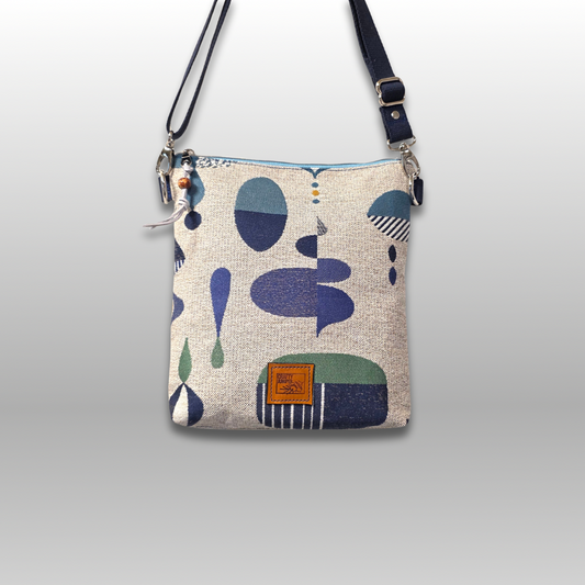 Easy Crossbody Bag
