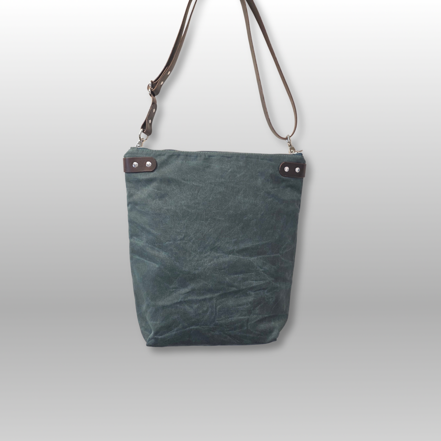 Hedgerow Book Bag in Waxed Canvas