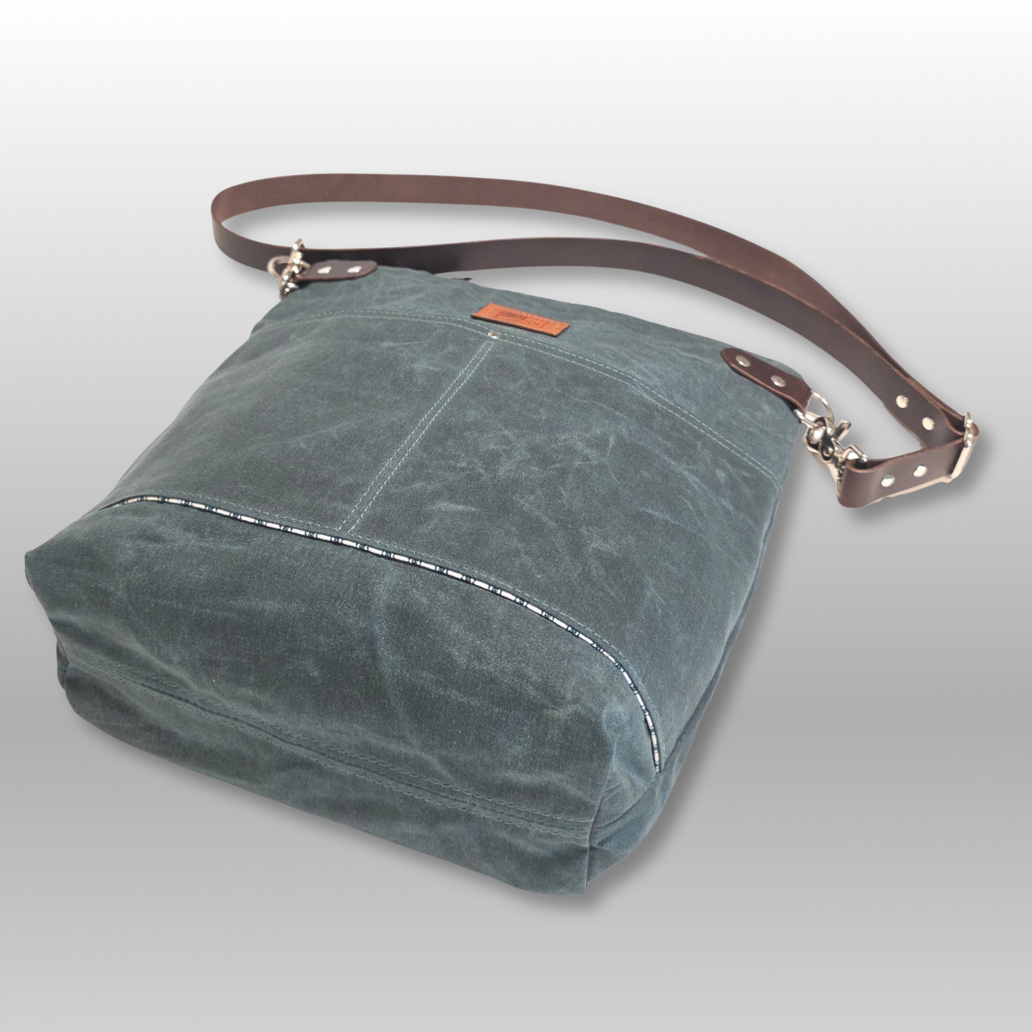 Hedgerow Book Bag in Waxed Canvas