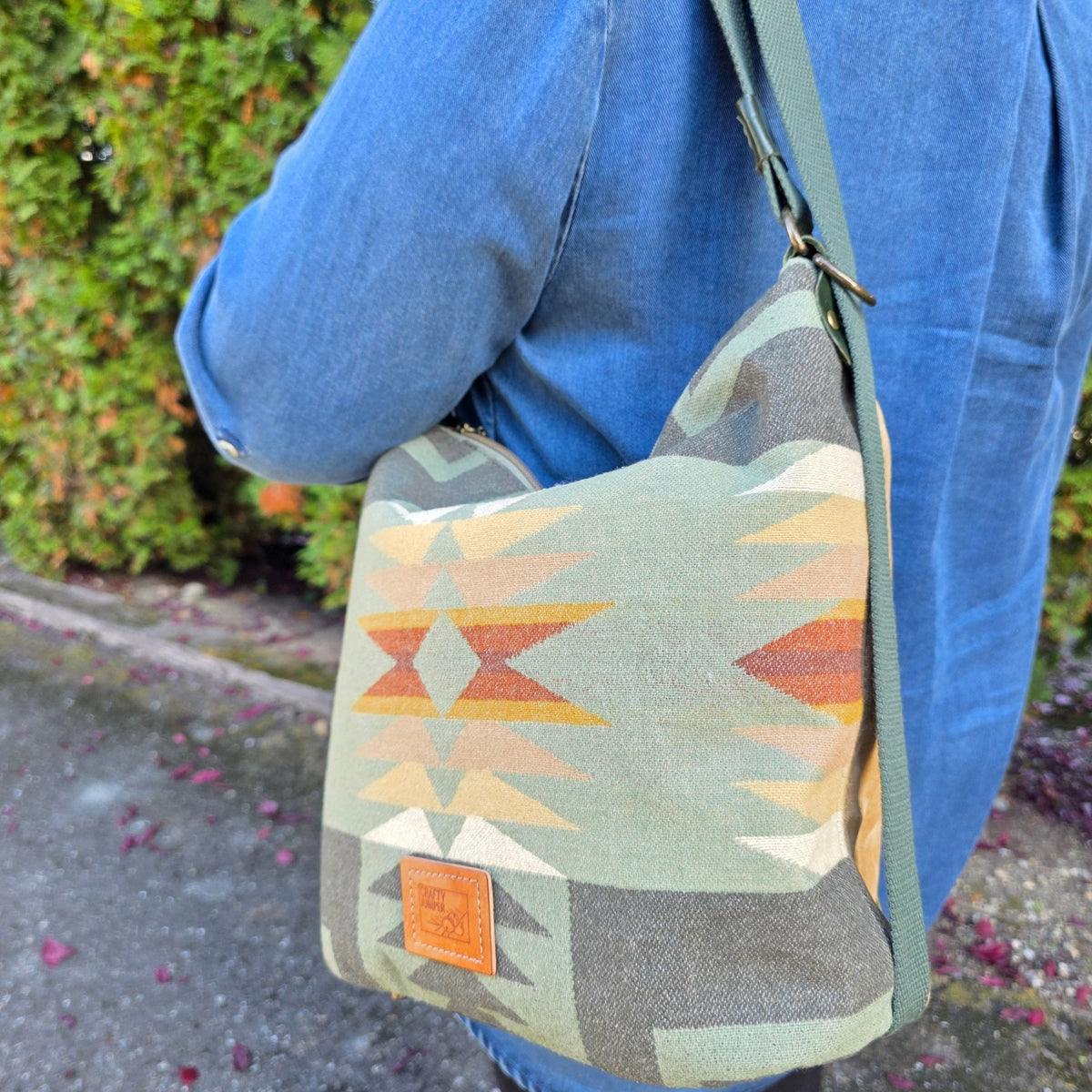 Krystal Convertible Bag - Crafty Juniper