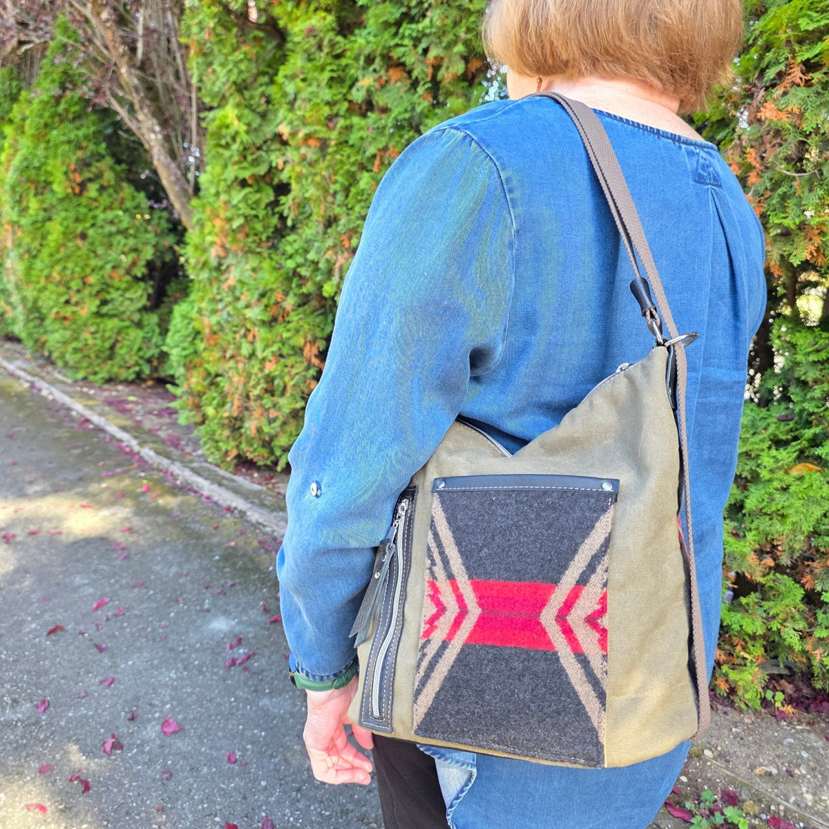 Krystal Convertible Bag - Crafty Juniper