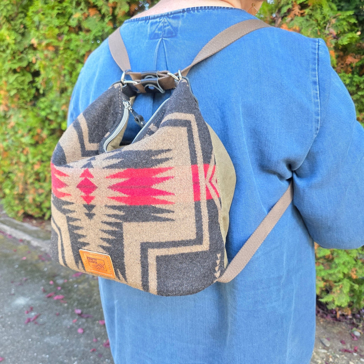 Krystal Convertible Bag - Crafty Juniper
