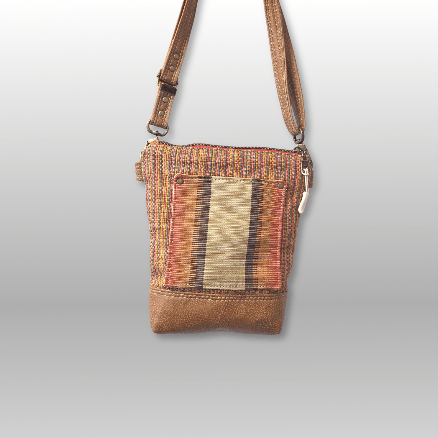 Around Town Crossbody - Crafty Juniper