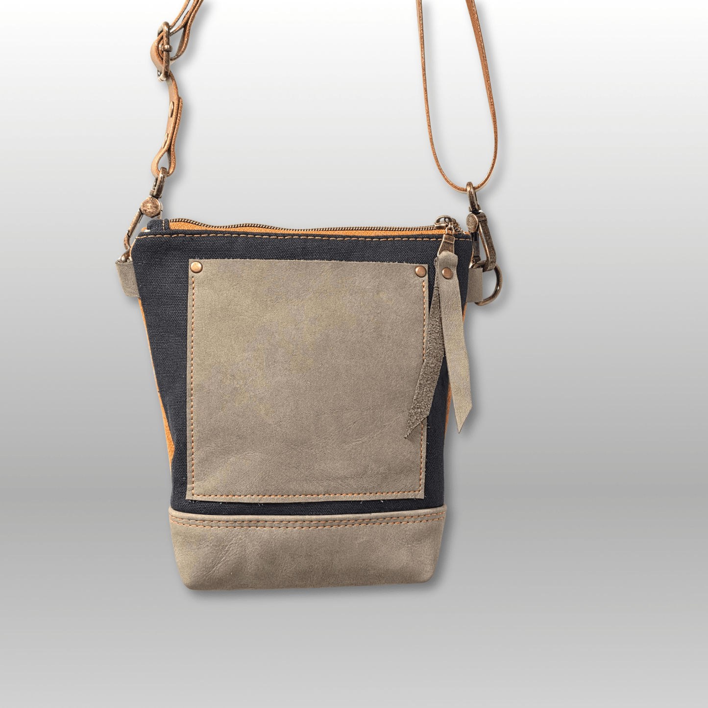 Around Town Crossbody - Crafty Juniper