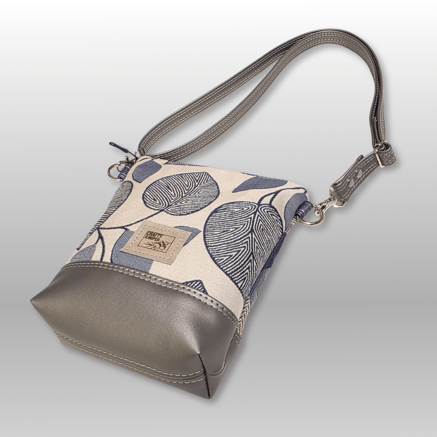 Around Town Crossbody - Crafty Juniper