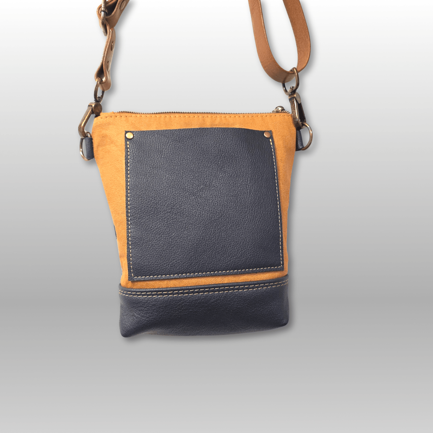 Around Town Crossbody - Crafty Juniper