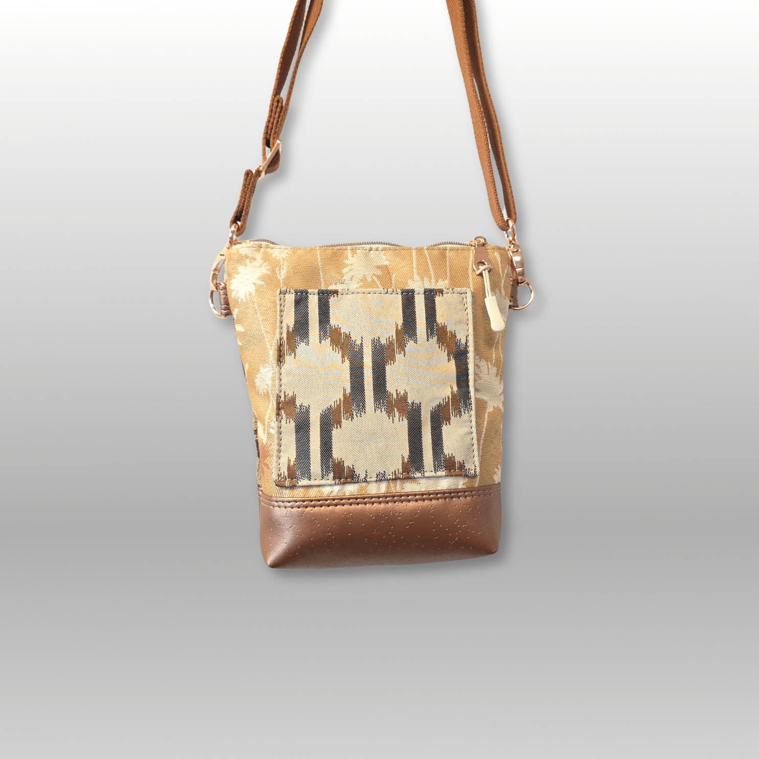 Around Town Crossbody - Crafty Juniper