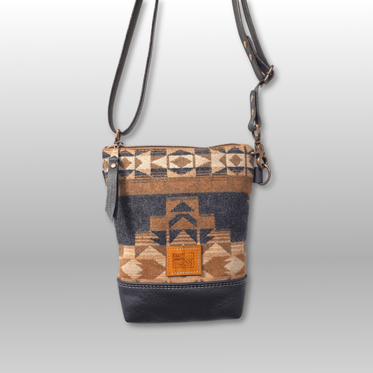 Around Town Crossbody - Crafty Juniper