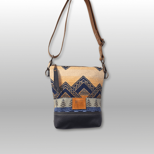 Around Town Crossbody - Crafty Juniper