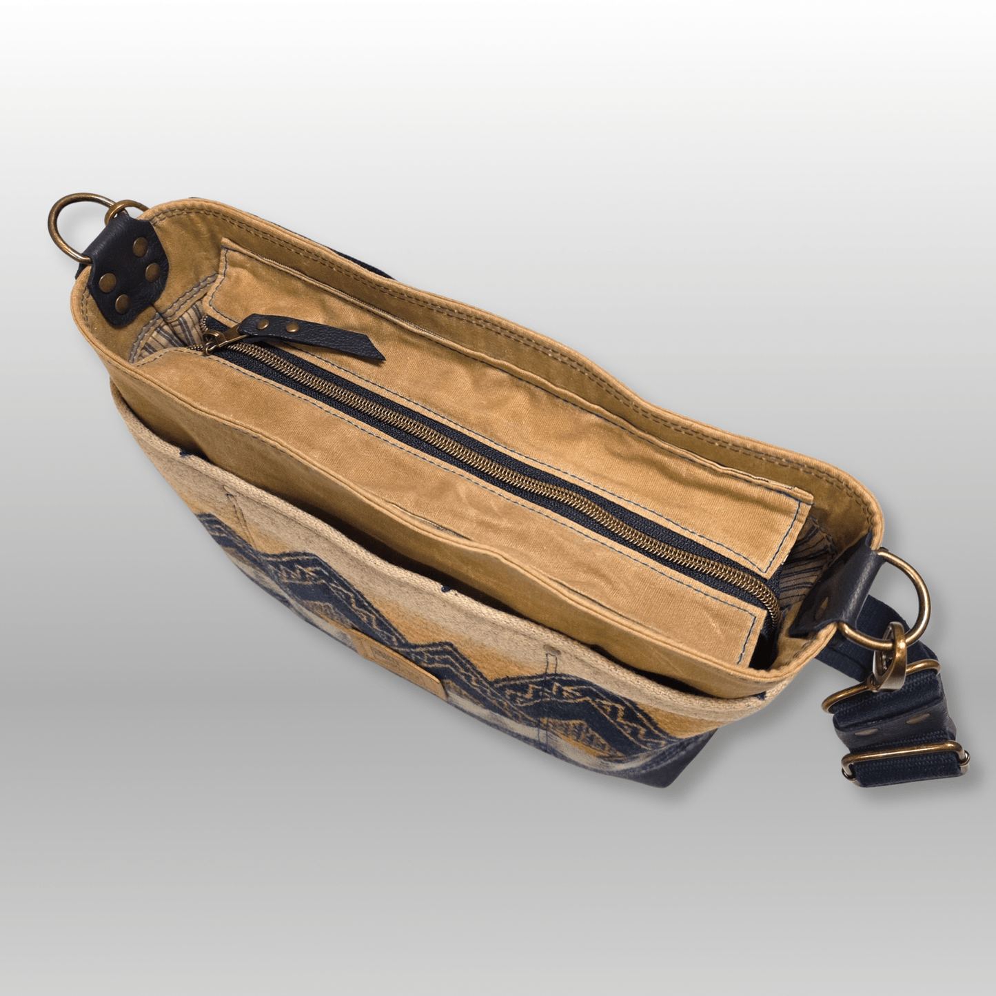 Bramble Bag - Crafty Juniper