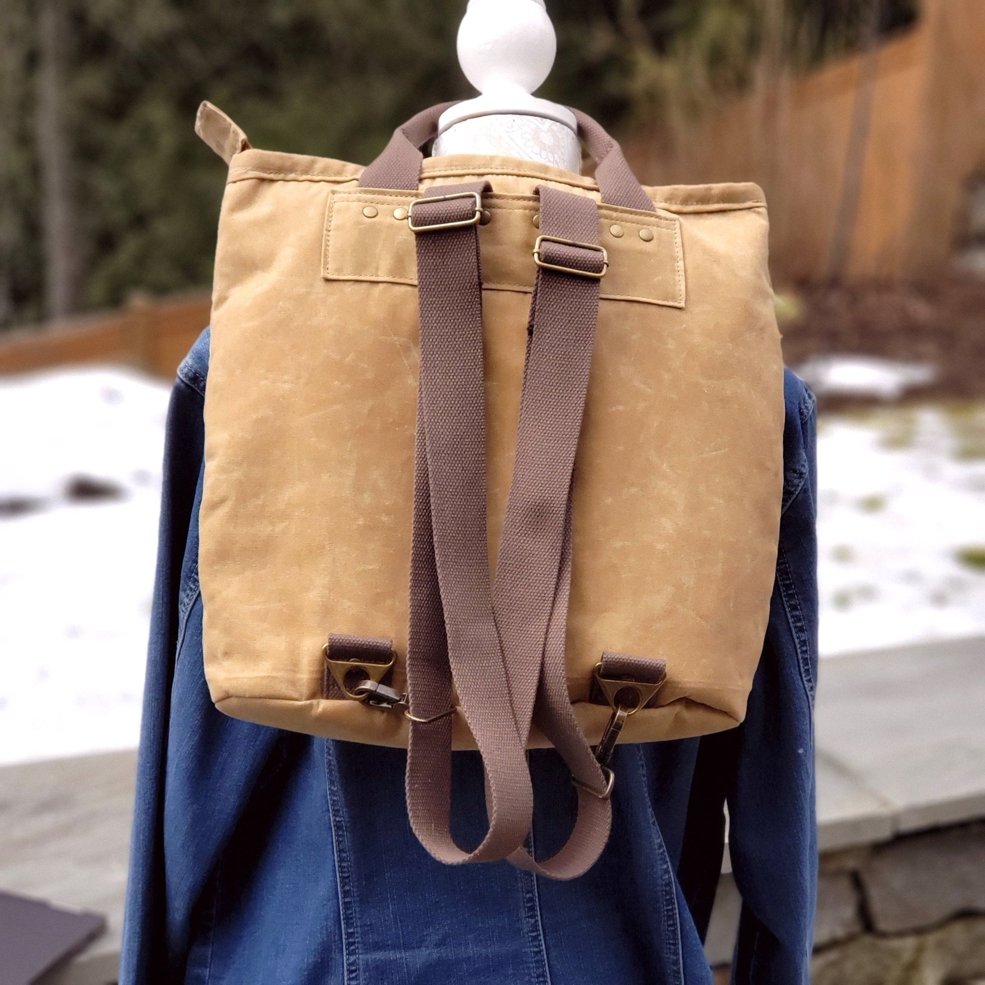 Buckthorn Backpack - Crafty Juniper