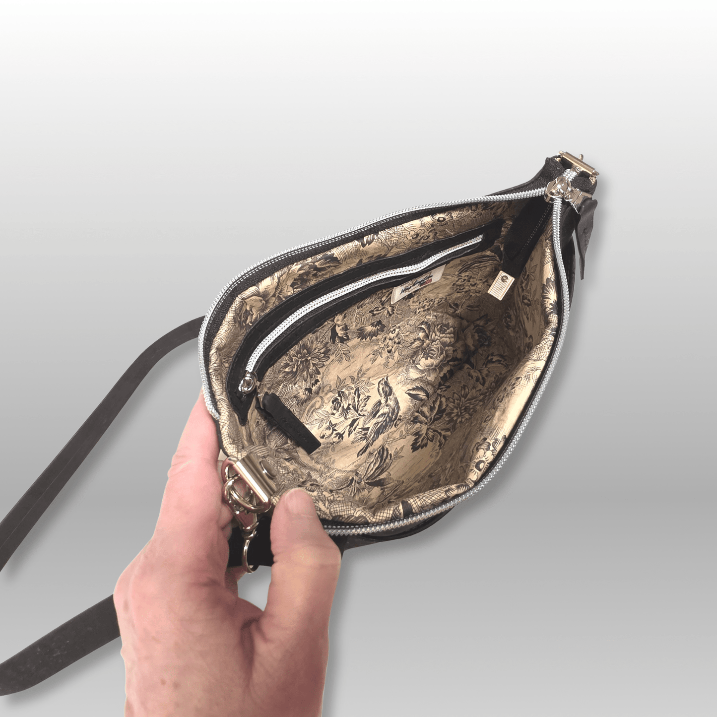 Callisto Cork Crossbody - Crafty Juniper