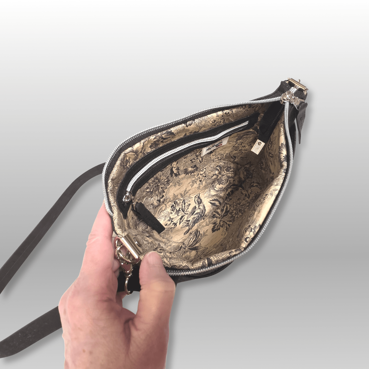 Callisto Cork Crossbody - Crafty Juniper