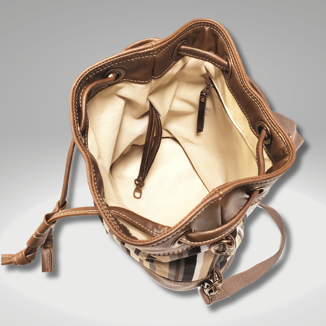 Convertible Drawstring Bucket bag - Crafty Juniper