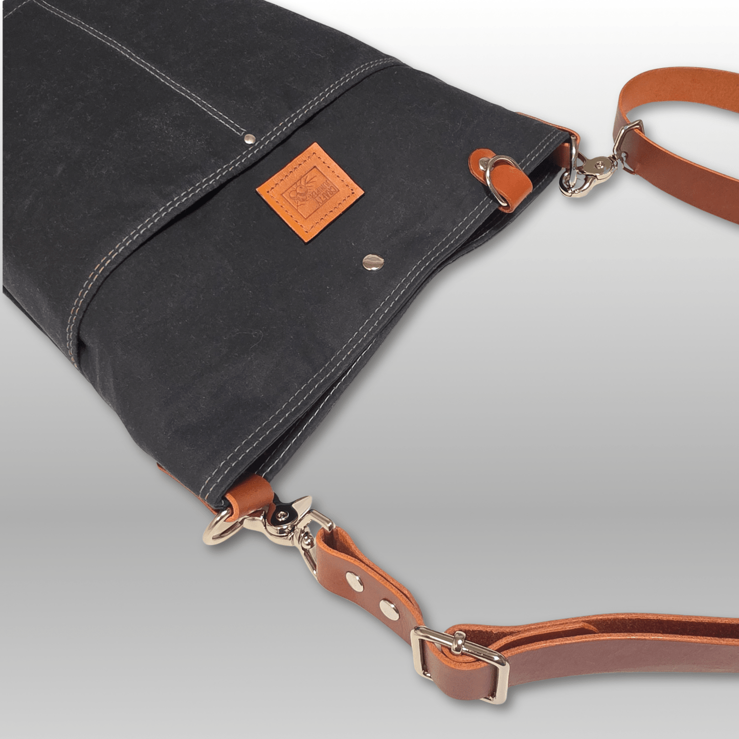 Hedgerow Book Bag in Waxed Linen - Crafty Juniper