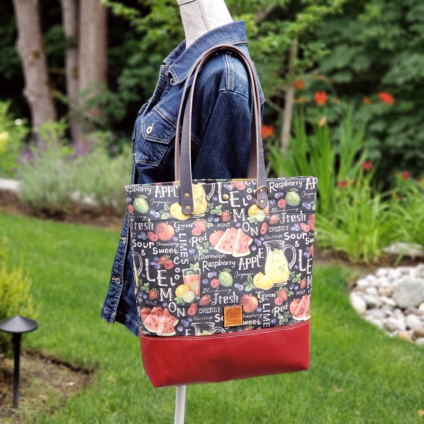 Large Market Tote - Crafty Juniper