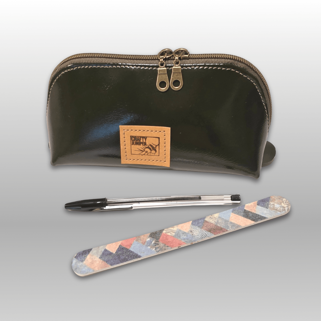 Logi Zipper Pouch - Crafty Juniper