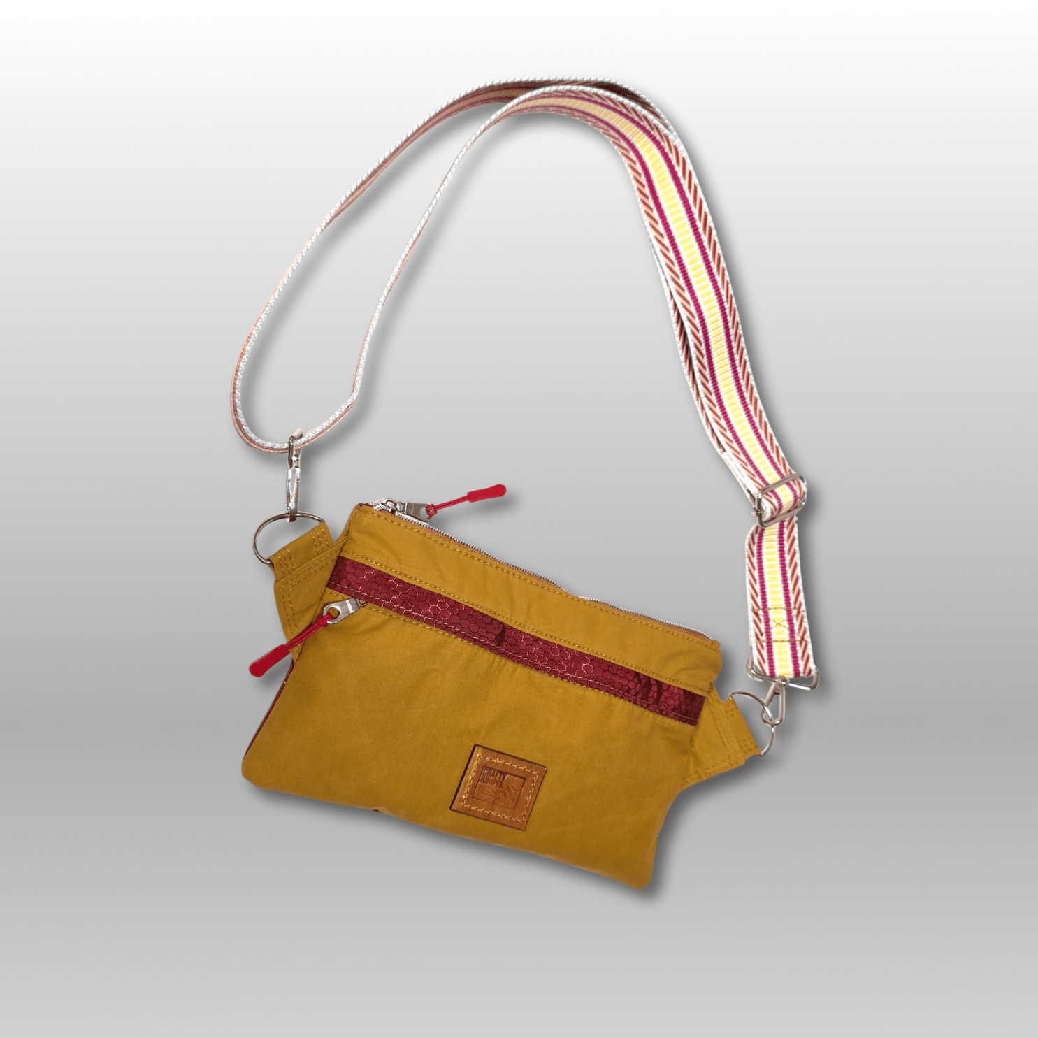 Nooga Convertible Hip Bag - Crafty Juniper