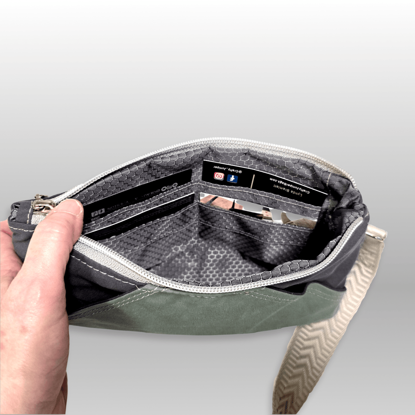 Nooga Convertible Hip Bag - Crafty Juniper