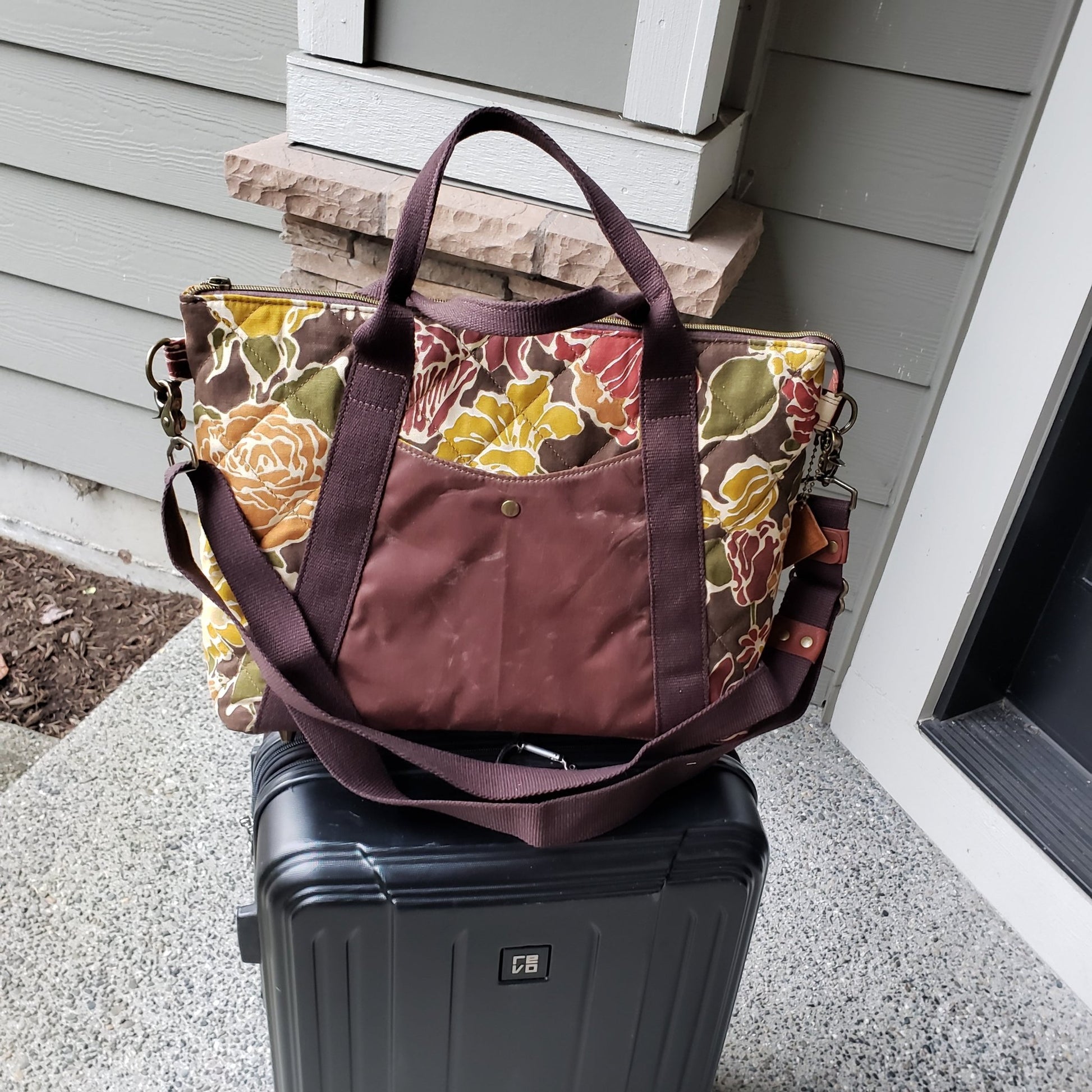 Oxbow Tote - Crafty Juniper