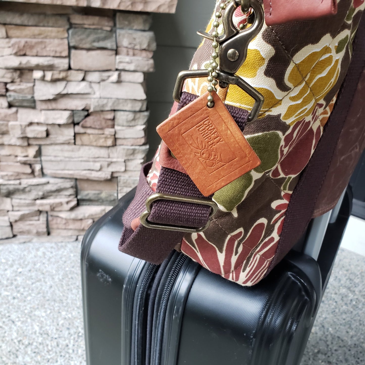 Oxbow Tote - Crafty Juniper