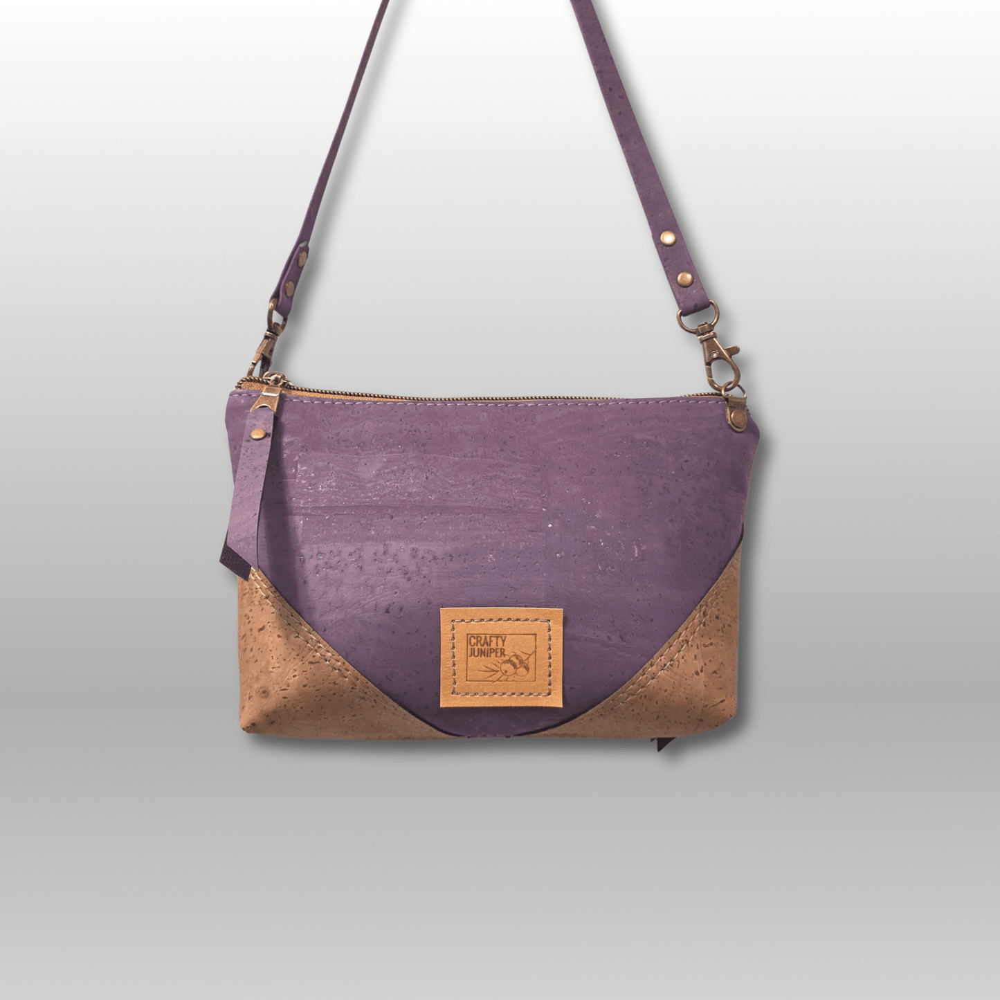 Paradigm Crossbody Bag - Crafty Juniper