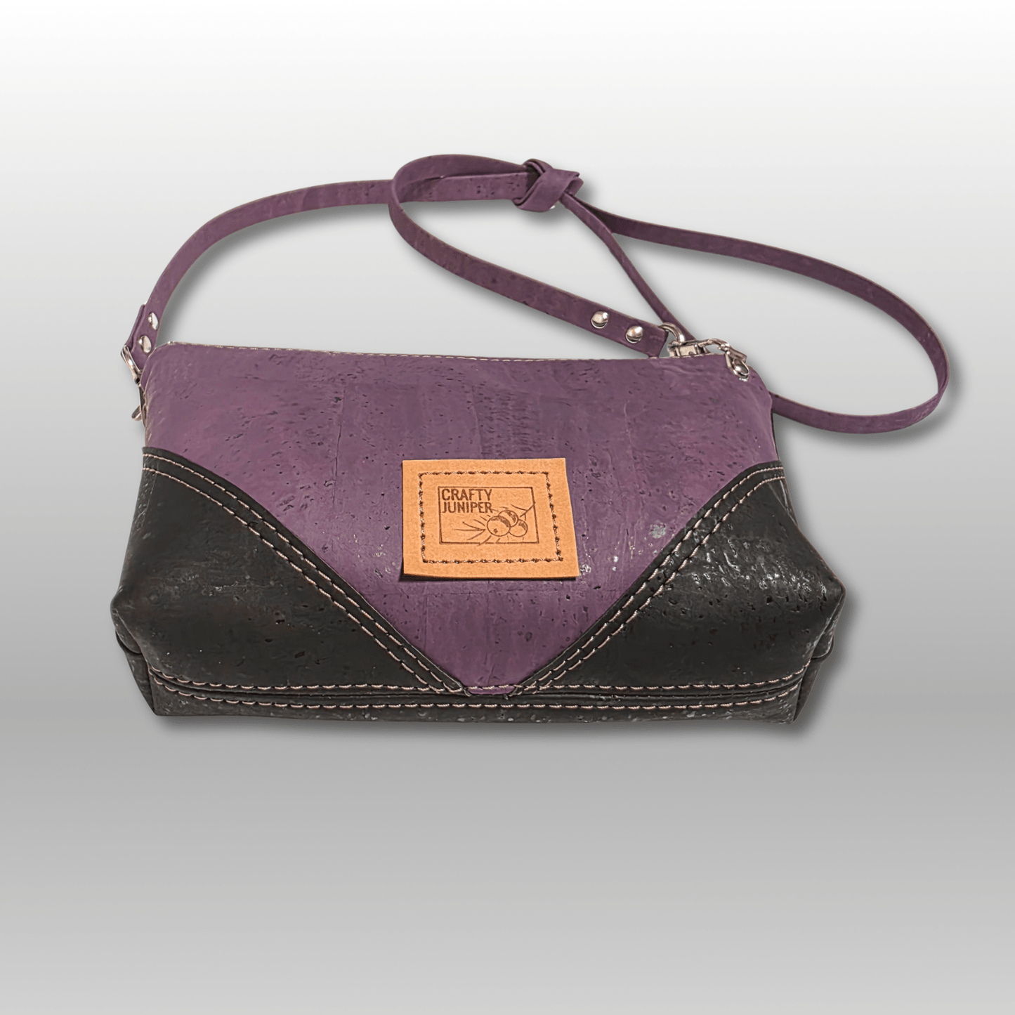 Paradigm Crossbody Bag - Crafty Juniper