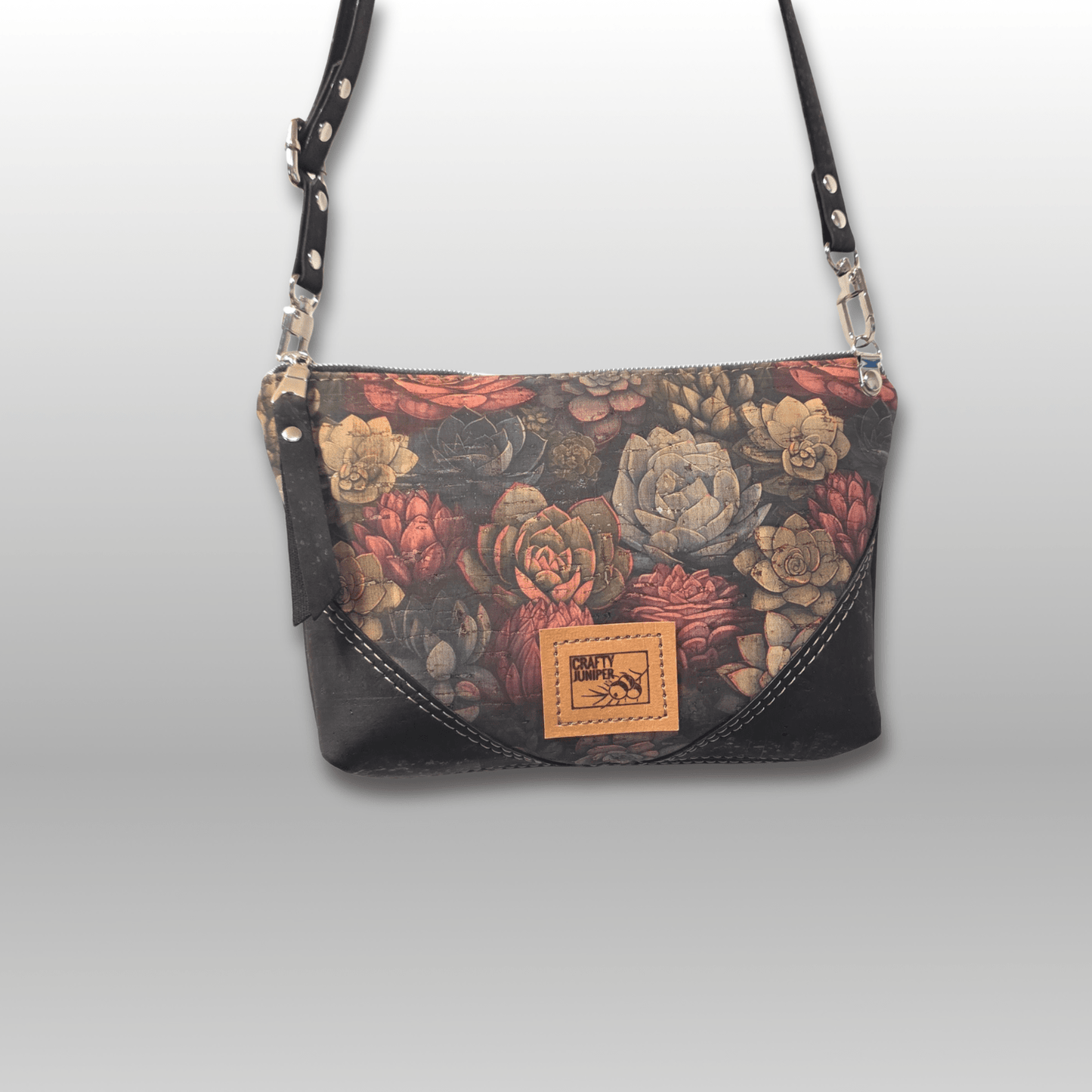 Paradigm Crossbody Bag - Crafty Juniper