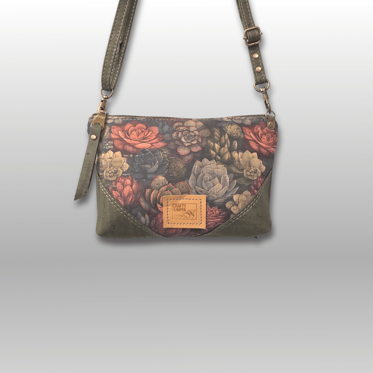 Paradigm Crossbody Bag - Crafty Juniper