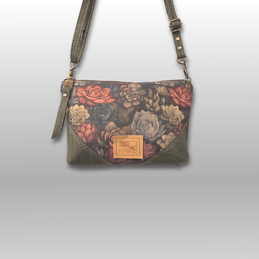 Paradigm Crossbody Bag - Crafty Juniper
