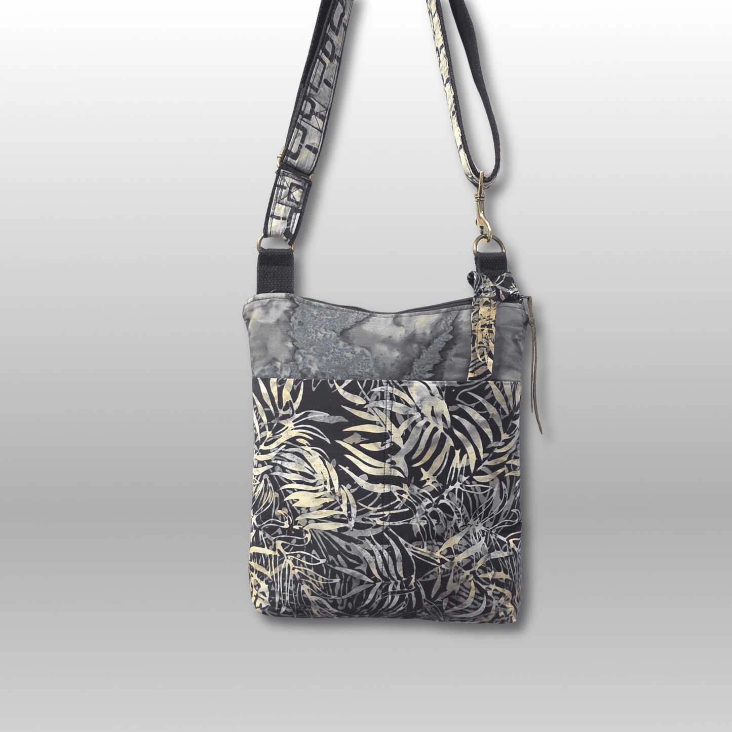 Pre-owned Barbados Crossbody Bag - Crafty Juniper