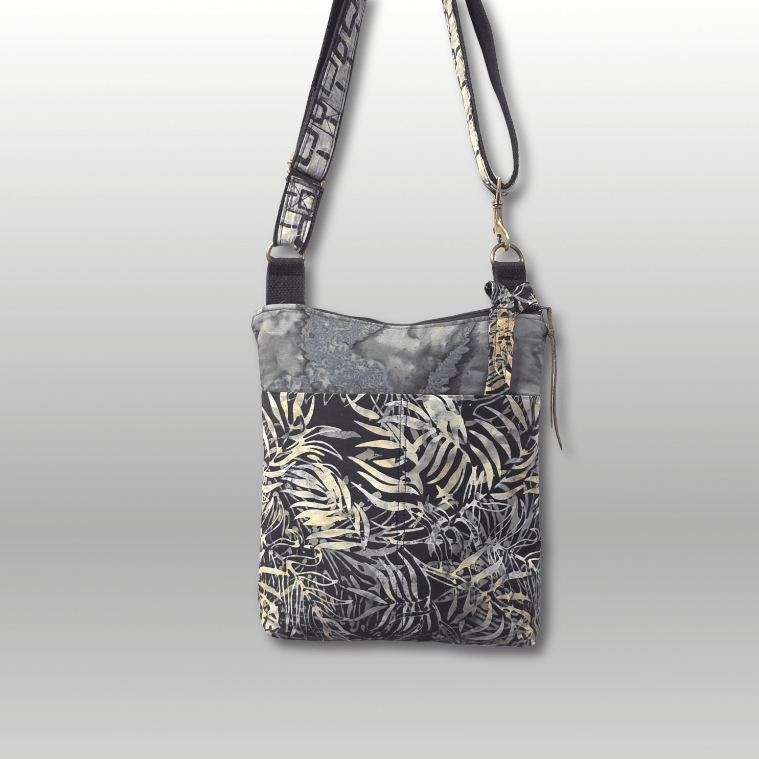 Pre-owned Barbados Crossbody Bag - Crafty Juniper