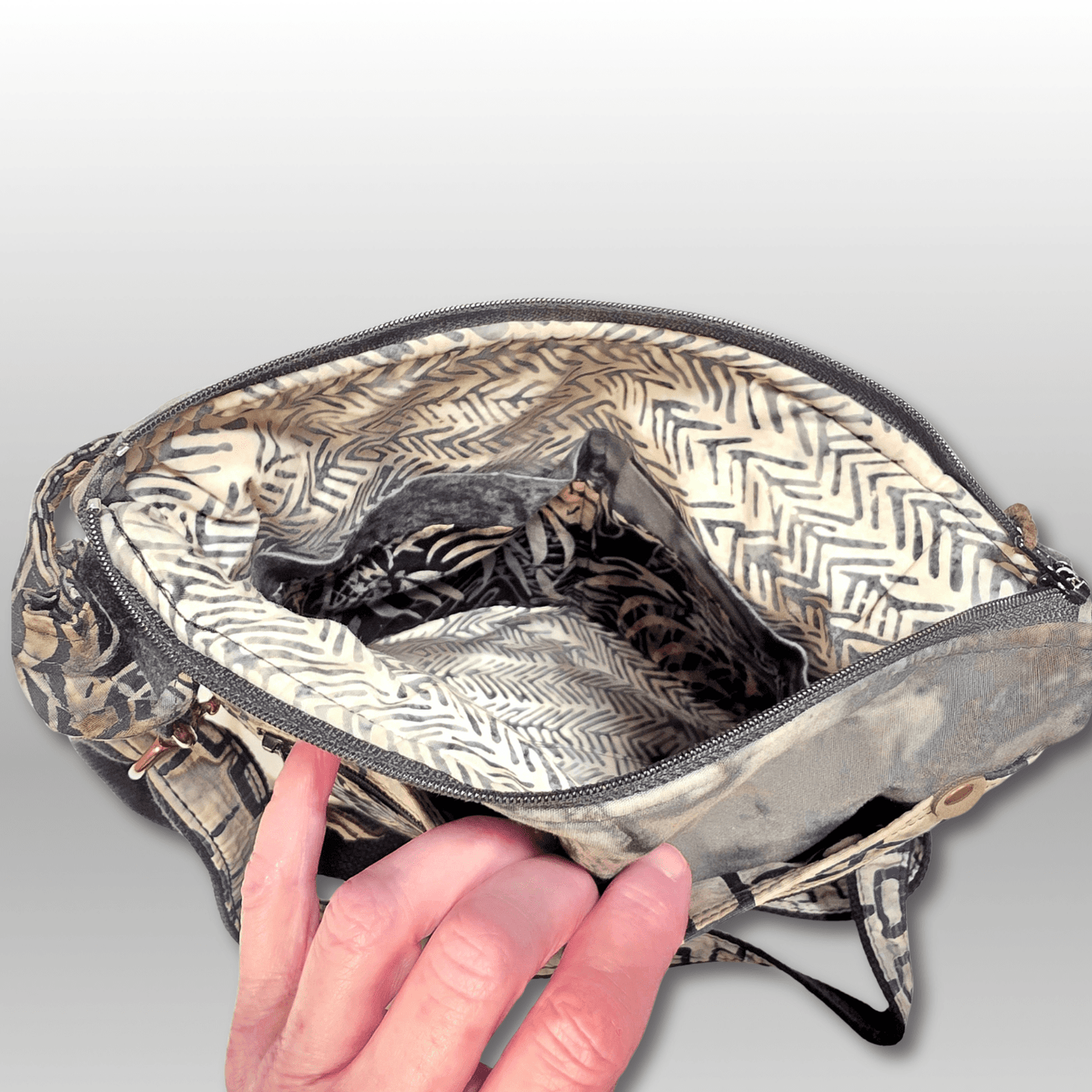 Pre-owned Barbados Crossbody Bag - Crafty Juniper