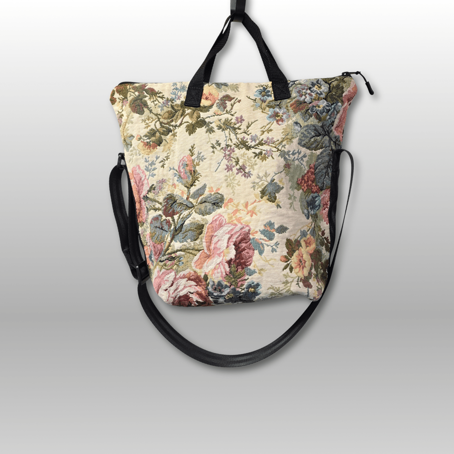 Seattle Bag in Tapestry Fabric - Crafty Juniper